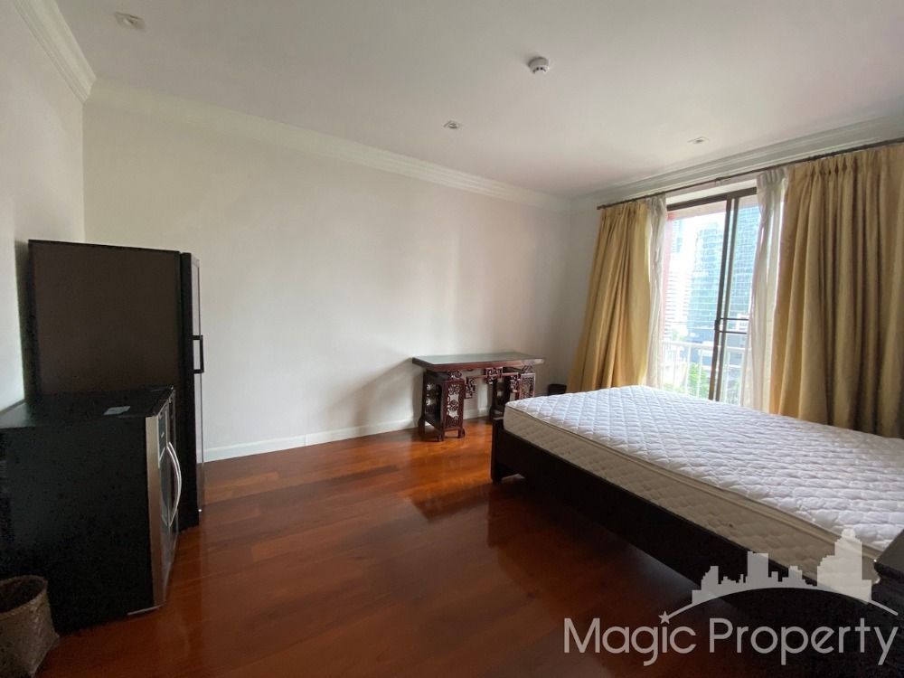 For SaleCondoSiam Paragon ,Chulalongkorn,Samyan : 3 Bedrooms Condominium for Sale in Chidlom Place, Lumphini, Pathum Wan