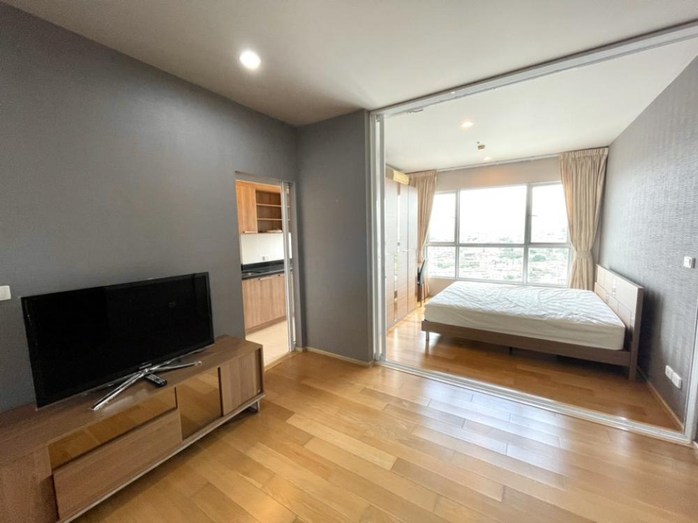 For SaleCondoWongwianyai, Charoennakor : Condo for sale, new condition, fully furnished, HIVE Sathorn (Hive Sathorn), 45 sq m, simple and luxurious design, ready to move in