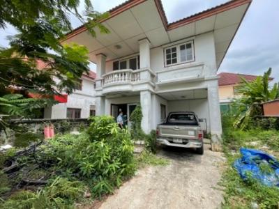 For SaleHouseNakhon Pathom : House for sale, Krisada Nakorn 26, Nakhon Chai Si, 120 sq m. 57 sq wa, next to Petchkasem Road.,Ready to decorate according to your styleร