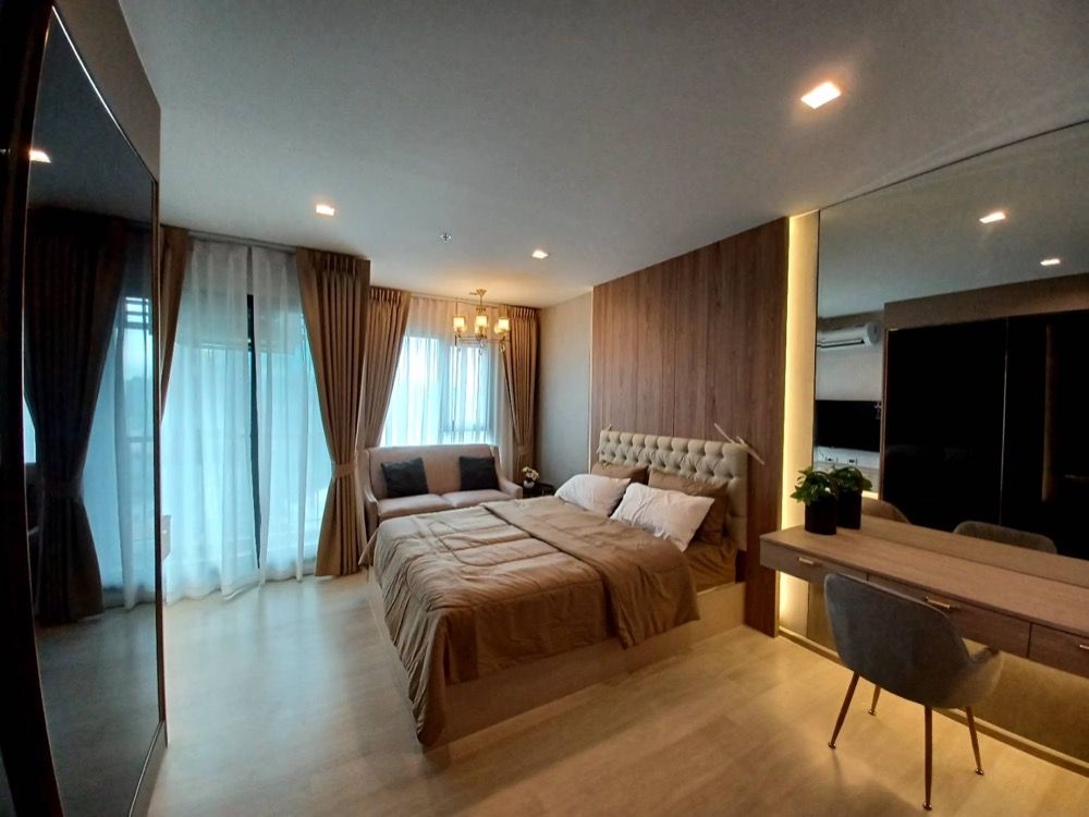 For RentCondoWitthayu, Chidlom, Langsuan, Ploenchit : for rent life one wireless 1 bed Special deal !!