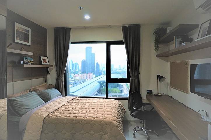 For RentCondoRama9, Petchburi, RCA : for rent Life asoke 1 bed special deal !! 💚❤️