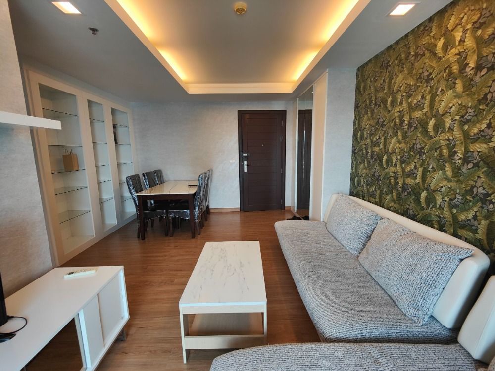 For RentCondoRama9, Petchburi, RCA : For RENT Thru Thonglor 2 Beds 2 Bath 25th floor, Size 66.11 sqm.