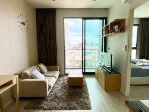 For SaleCondoRatchadapisek, Huaikwang, Suttisan : Sale!! Condo Quinn Ratchada 17 near mrt Ratchadaphisek, fully furnished, beautiful clear pool view, ready to move in