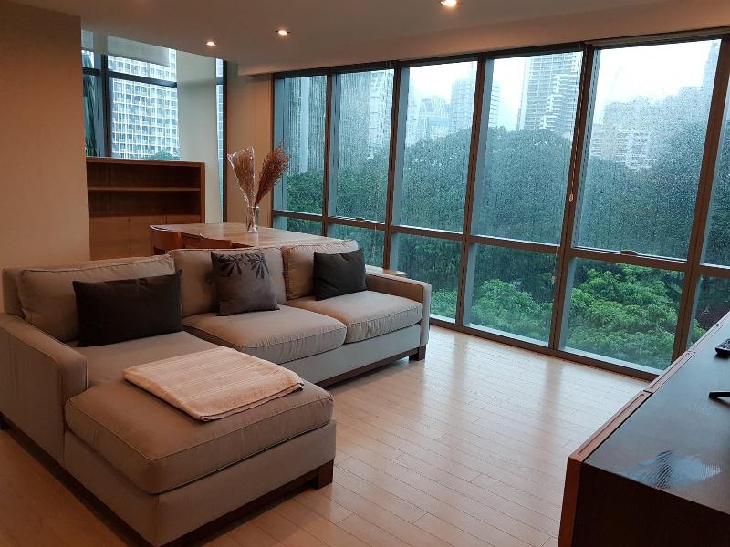 For RentCondoSukhumvit, Asoke, Thonglor : For Rent The room sukhumvit 21 2 Bedroom 2 Bathroom 125 sqm