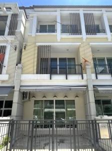 For SaleTownhouseKaset Nawamin,Ladplakao : 3 storey townhome for sale, Baan Klang Muang Village. Kaset-Nawamin 2, Lat Pla Khao Soi 79, Anusawari Subdistrict, Bang Khen District, Bangkok