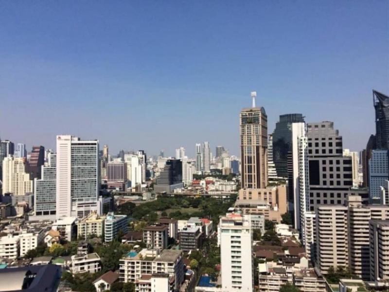 For SaleCondoSukhumvit, Asoke, Thonglor : For Sale Park Origin Phromphong 2 Bed 12.9 mb