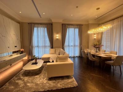 For SaleCondoWitthayu, Chidlom, Langsuan, Ploenchit : Condo for sale, the most luxurious and the most expensive on Wireless Road , The 98 Wireless , 131 sqm,brand new with beautiful garden view.