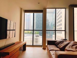 For SaleCondoWitthayu, Chidlom, Langsuan, Ploenchit : Urgent sale!!! Condo Noble Ploenchit, next to BTS Ploenchit.