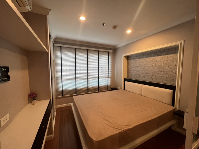 For SaleCondoPinklao, Charansanitwong : 💥Code LSPK200508💥 📢📢Selling cheap Lumpini Suite Pinklao (1 Bed 35 sq m/2.45 million) 20th floor, complete, near shopping mall, main road 📞 087-4496994 First