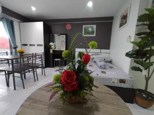 For RentCondoVipawadee, Don Mueang, Lak Si : For rent 5,500/m. Condo The Airport Residence, BTS Karnchang Station, opposite Jae Leng, Don Mueang Airport.