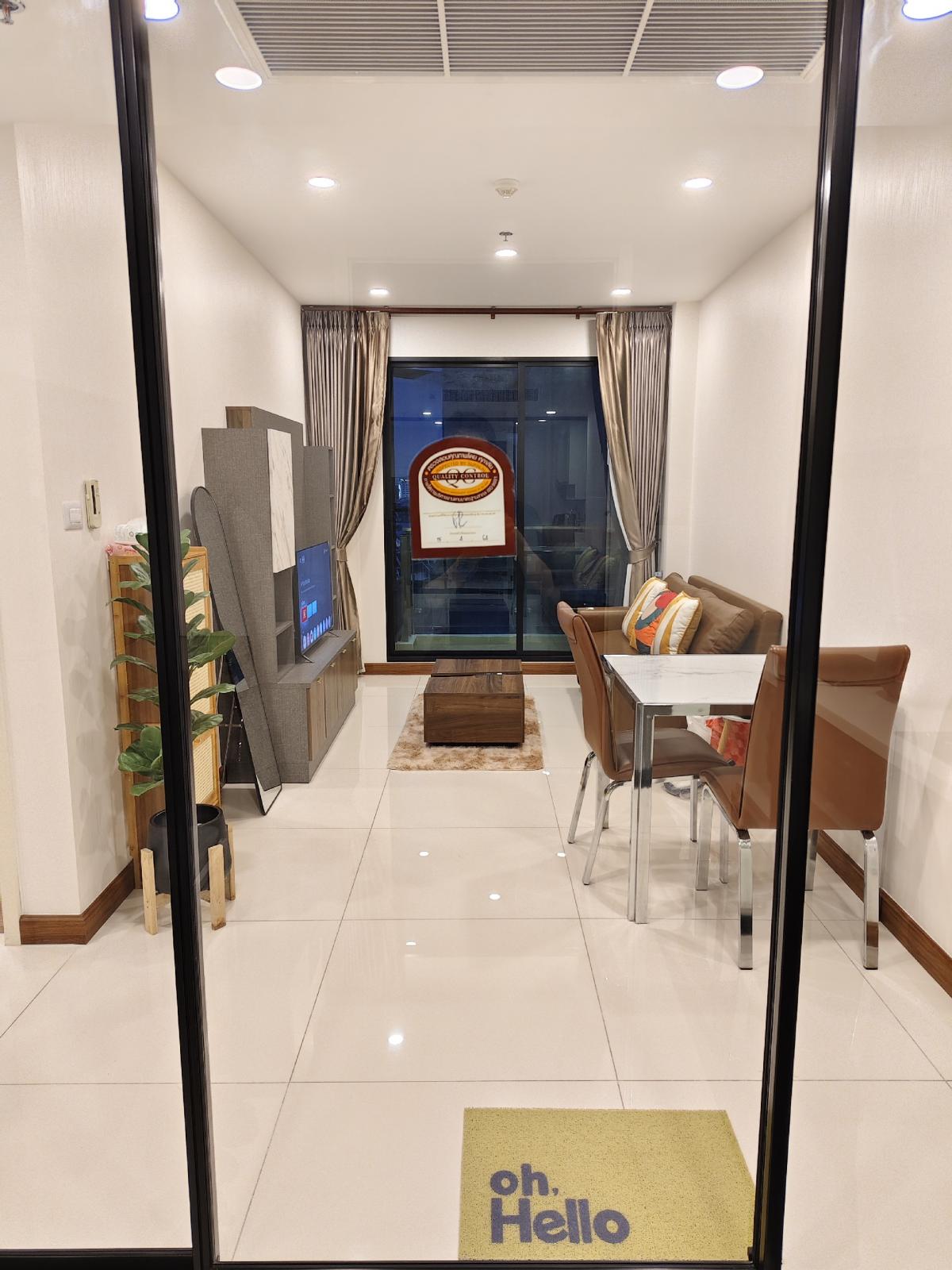 For RentCondoWongwianyai, Charoennakor : N E W ! Condo for Rent : Supalai Permier CharoenNakorn 1 Bed / 48 sqm / FL 10-15