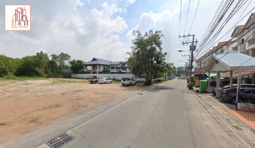 For SaleLandPattaya, Bangsaen, Chonburi : Land for sale in North Pattaya, 2 rai 3 ngan, Soi Sukhumvit Pattaya 34, near Homepro, Pattaya Motorway Intersection, Chon Buri / Chon Buri, North Pattaya