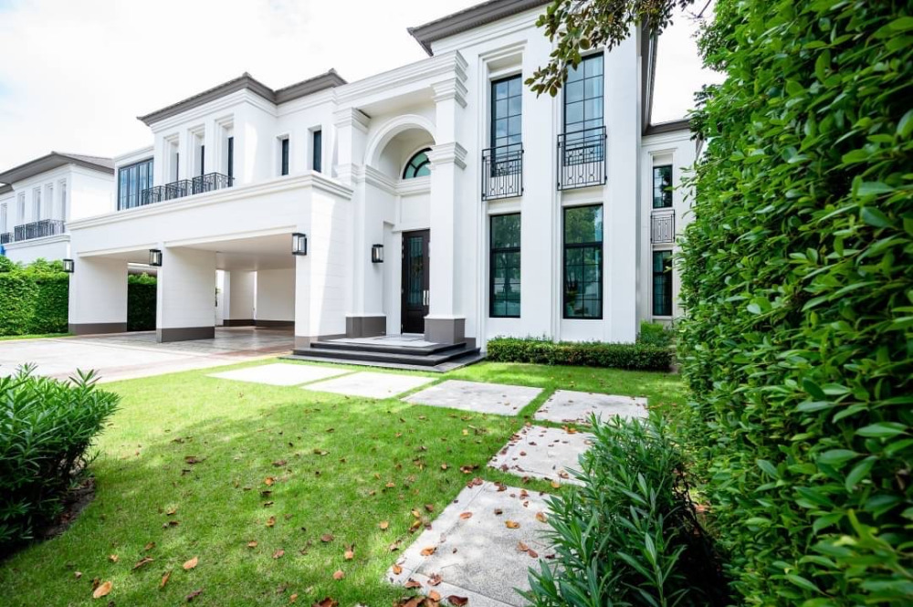 For SaleHousePattanakan, Srinakarin : ฺBaan Sansiri Pattanakarn 4bed 5bath 180.20sqwah 155,000,000 mil Am: 0656199198