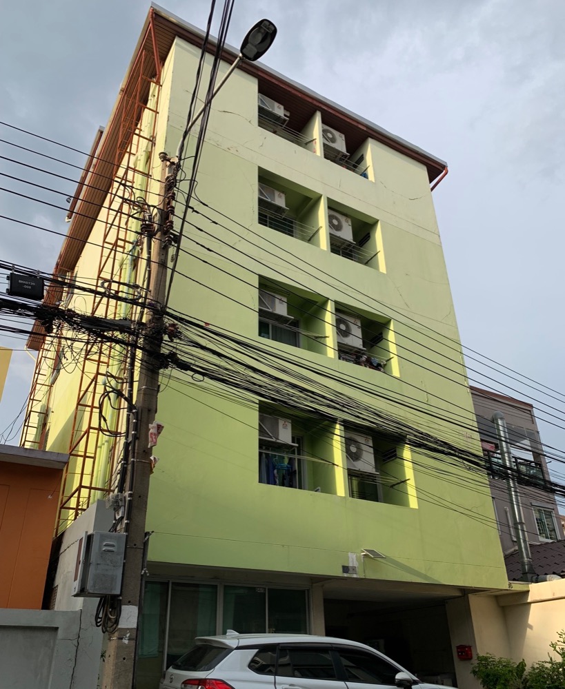 For SaleBusinesses for saleRatchadapisek, Huaikwang, Suttisan : Apartment Huai khwang