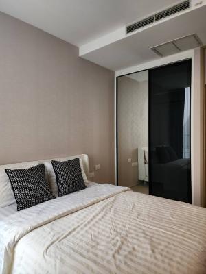 For SaleCondoWitthayu, Chidlom, Langsuan, Ploenchit : Noble Ploenchit for sale, 2 bed, Building B, 21st floor, size 81.86 sq m, north, unblock view, swiss embassy. Fully furnished.