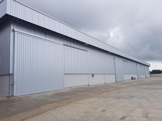 For RentWarehouseLadkrabang, Suwannaphum Airport : Warehouse for rent, 960 sqm., Lat Krabang area, Rural Development Road 3, near Suvarnabhumi Airport.