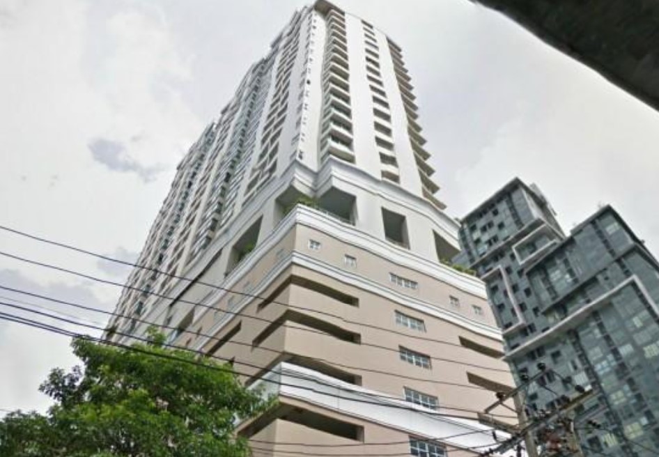 For RentCondoRatchathewi,Phayathai : Baan Pathumwan Eng 中 日 Please add LINE ID @806qphgn o8415o5483  Rent  16,999 B Sell 5 MB