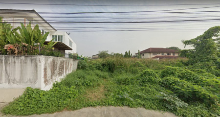 For SaleLandSeri Thai, Ramkhamhaeng Nida : Land for sale, good location, near Chocolate Ville, 200 sq m, Nawamin 74, suitable for building a house, living, office