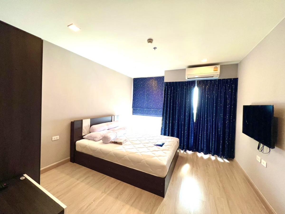 For RentCondoNonthaburi, Bang Yai, Bangbuathong : For rent!!️ Casa Condo Bangyai, 23rd floor, size 21 sq.m., furniture with electrical appliances You can move in, city view, no buildings blocking it.