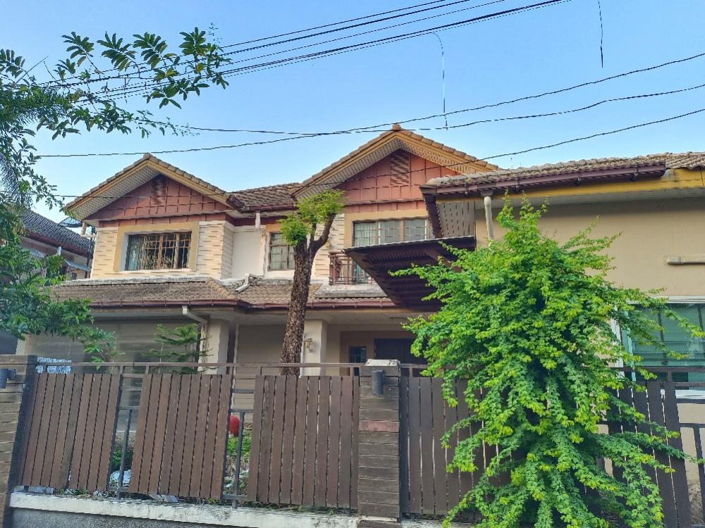 ขายบ้าน : For Sell Single House Setthasiri Sanambinnam 99 sqwa. 4 bedrooms ขายถูกมาก !!! บ้านเดี่ยว 2 ชั้น เนื้อที่ 99 ตร.ว. โครงการเศรษฐสิริ สนามบินน้ำ ใกล้กองสลาก ทำเลดีมาก บ้านหลังใหญ่ต่อเติมเต็มพื้นที่  พื้นที่ใช้สอย 420 ตรม 4 ห้องนอน 4 ห้องน้ำ บิ้วท์อินท์ครบ