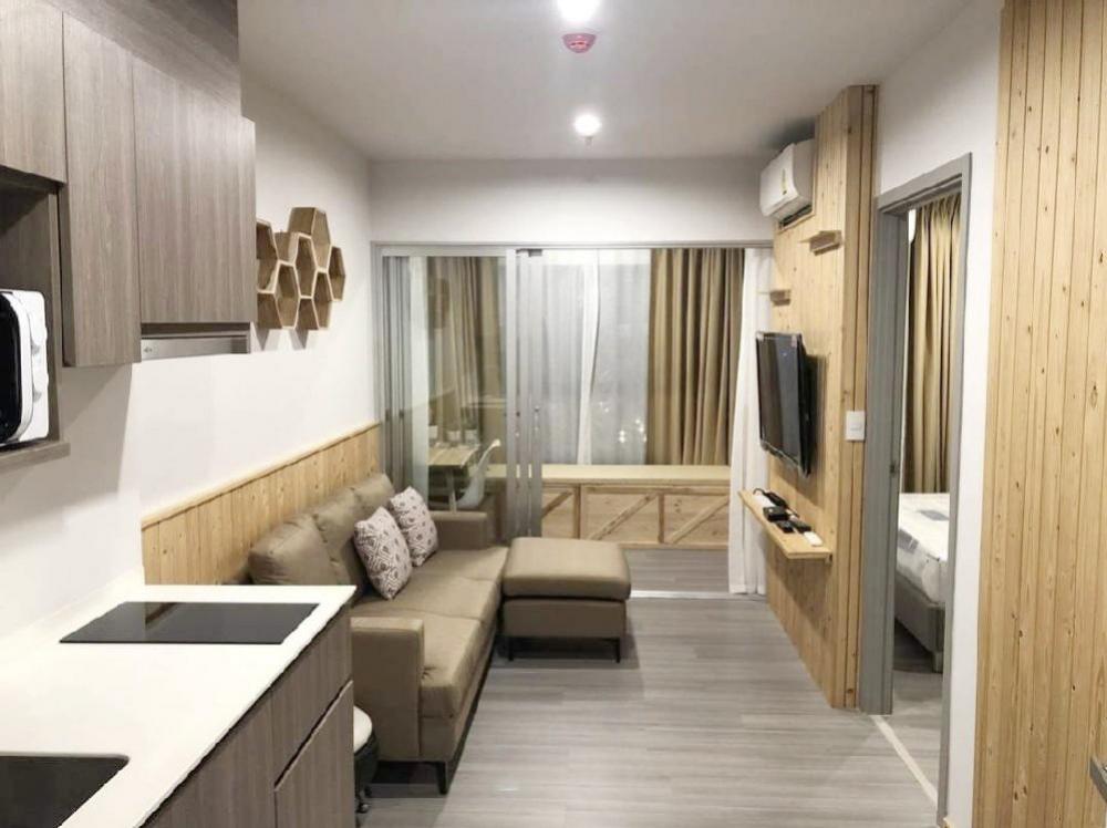 For RentCondoPinklao, Charansanitwong : The Parkland Jarun - Pinklao Condo for rent : 1 bedroom plus for 35 sqm. Nice built-in Pool View on 7th floor. C building. With fully furnished and electrical appliances.Next to MRT Bangyikhan.Rental only for 15,000 / m.