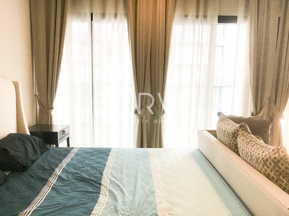 For RentCondoWitthayu, Chidlom, Langsuan, Ploenchit : Studio with Partition Unit at Ploenchit Area Perfect Location BTS Phloen Chit at Noble Ploenchit Condo / Condo For Rent