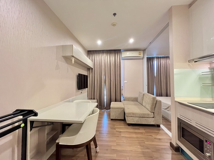 For SaleCondoBang Sue, Wong Sawang, Tao Pun : ⚡ [ For sale ] ⚡ Condo Chewathai Interchange Chewathai Interchange { 1BR 27 sq m / 2.99 million } near MRT Tao Poon 🚄