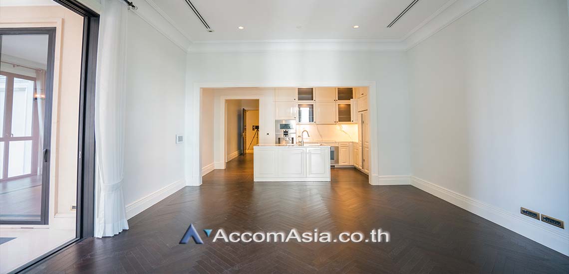 For SaleCondoWitthayu, Chidlom, Langsuan, Ploenchit : Big Balcony, Duplex Condo | 3 Bedrooms Condominium for Sale in Ploenchit, Bangkok near BTS Ploenchit at 98 Wireless (AA25479)