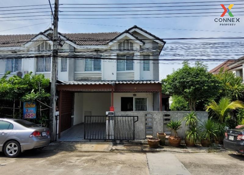 For SaleTownhousePathum Thani,Rangsit, Thammasat : Townhouse for sale, corner room, Pruksa village 63/1, next to Tiwanon-Pathum Thani Road.CX-54998