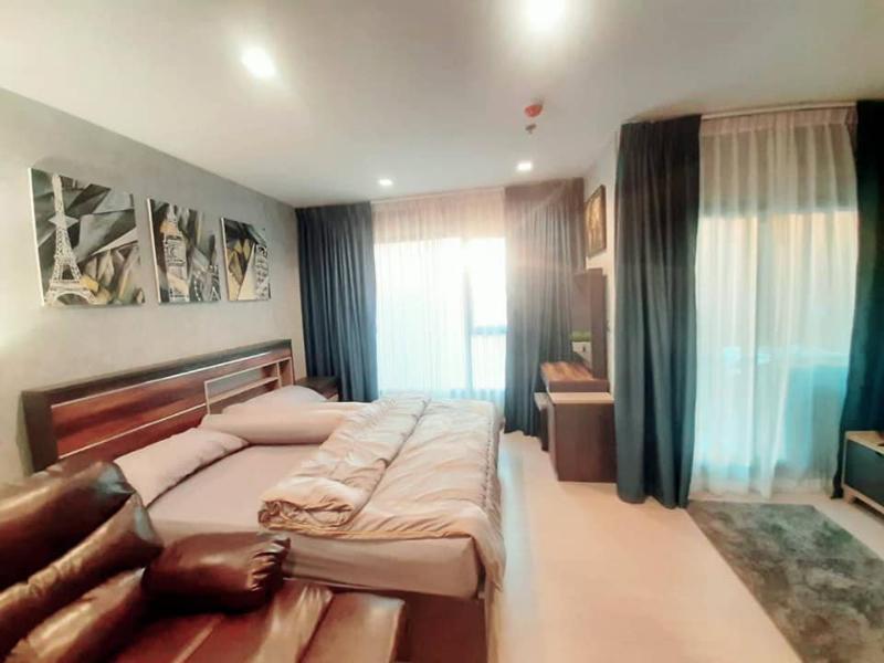 For RentCondoRama9, Petchburi, RCA : For Rent LIFE Asoke - Rama 9 1 Bed 18,000