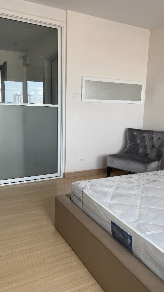 For RentCondoRamkhamhaeng, Hua Mak : For rent Supalai Veranda Ramkhamhaeng, size 28 sq m, Building A, 8th floor, fully furnished and equipped with electrical appliances, kitchen partition, electric stove, ready to move in