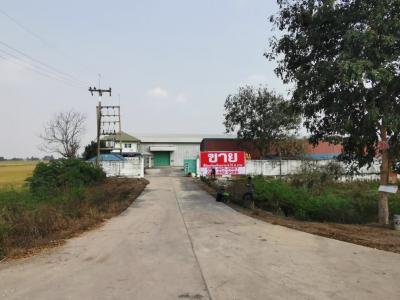 For SaleFactorySuphan Buri : Land with factory building I with factory license Ror. Ror. 4 I, good location, next to the road. Suphanburi I, Mr. Chawalit 094-425-2897