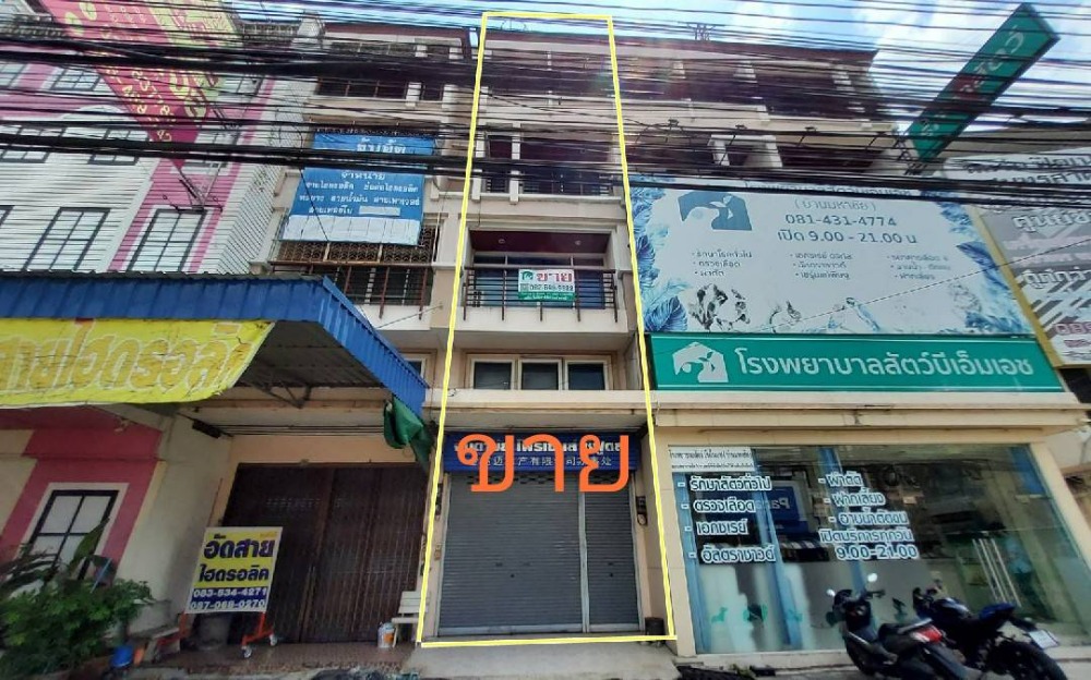 For SaleShophouseEakachai, Bang Bon : Selling cheap, 5-storey commercial building, size 4 bedrooms, 4 bathrooms, very good location, Ekachai Road, Samut Sakhon, selling price 5 million