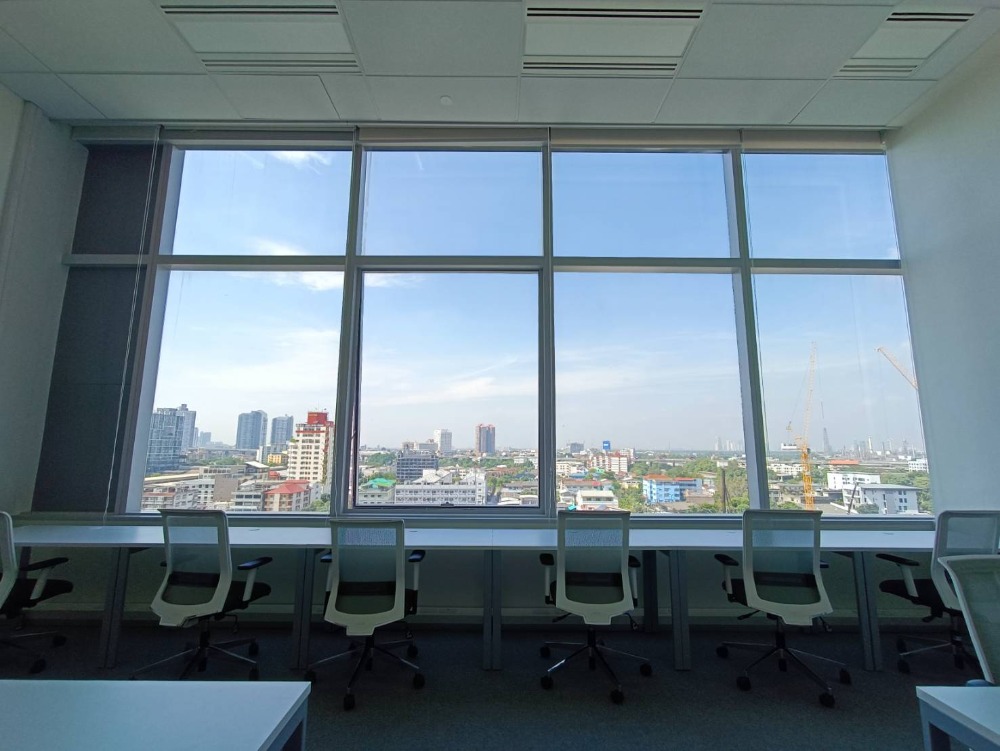 For RentOfficeOnnut, Udomsuk : For Rent Serviced Office 66 Tower BTS Udom Suk Office Building Fully-Furnished 14 Workstations closed to BTS Udom Suk, Sukhumvit, Bangna, Bang Chak, Punnawiwhi, Udomsuk