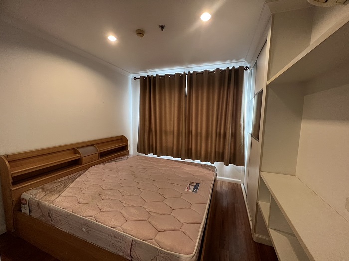 For SaleCondoPinklao, Charansanitwong : Cheap sale! Standard room, only 2.55 million baht, 7th floor // Lumpini Suite Pinklao LUMPINI SUITE PINKLAO // 065 356 2745 The Toy