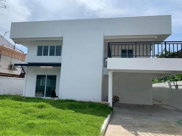 For RentHouseLadkrabang, Suwannaphum Airport : P3, 2-storey detached house for rent, Muang Thong Village, Soi Phatthanakan 61, Prawet District