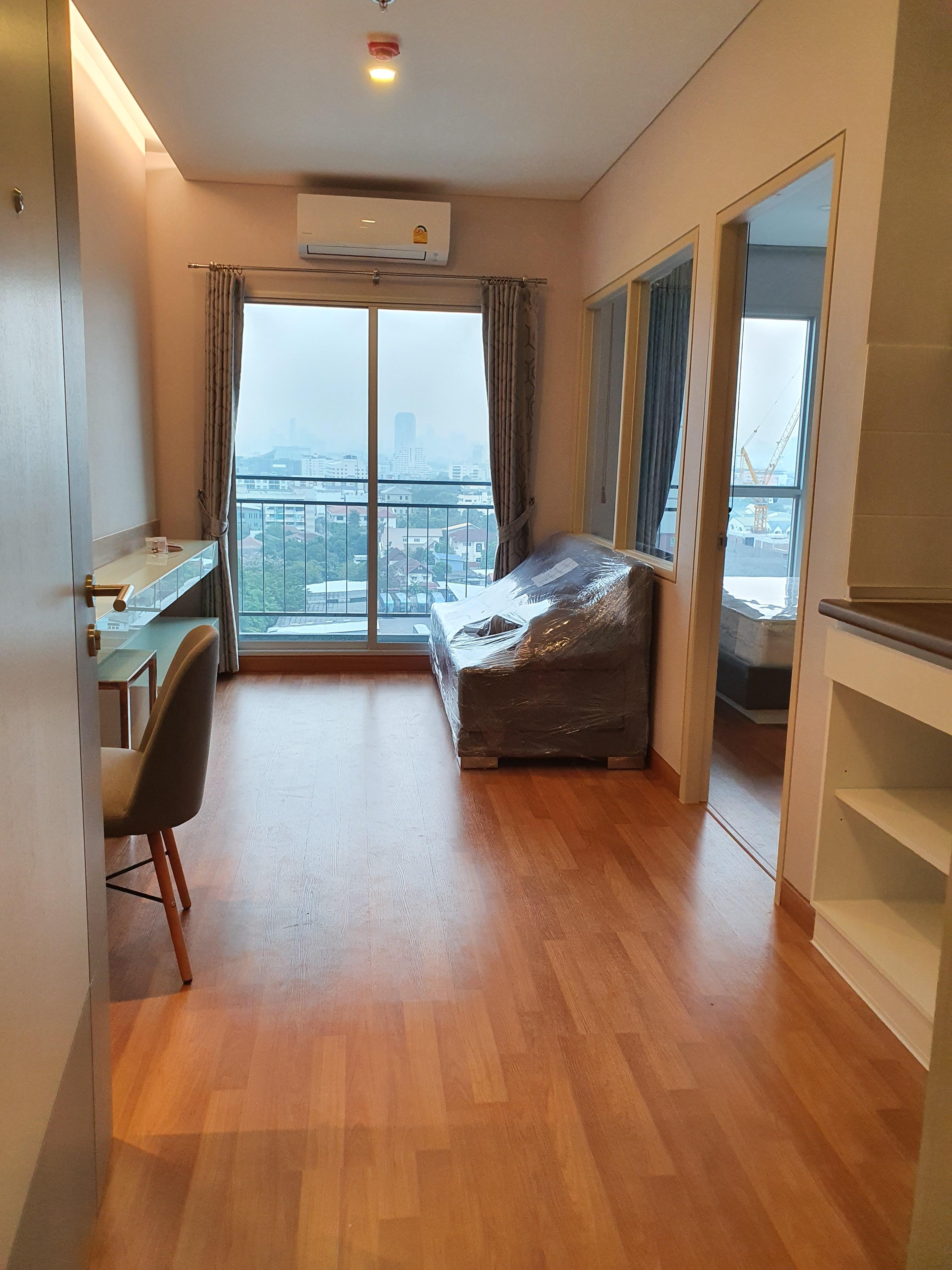 For RentCondoSapankwai,Jatujak : For rent, Condo Lumpini Park Vibhavadi, Chatuchak. New room, 1 bedroom 29 sqm.