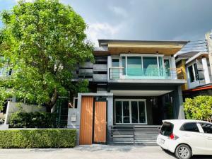 For SaleHouseLadprao, Central Ladprao : Quick sale, new house, The Gallery house pattern, luxury house, 4 bedrooms, near Phaholyothin 24, near Central Ladprao and Ratchada, the Criminal Court