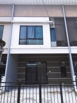 For RentHouseChachoengsao : 🚩🍀⭐Rent at a very low price / cheap price. Modern townhome, width 5.5 m. Modi Villa Lat Krabang-Suvarnabhumi🔥