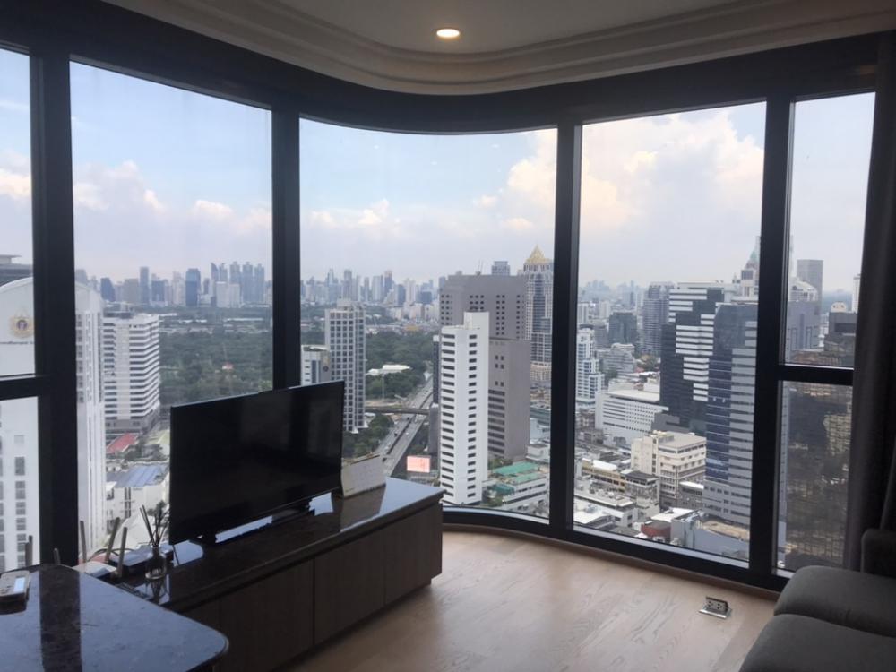 ให้เช่าคอนโดสยาม จุฬา สามย่าน : (Owner) 2BR 55sq.m. with Unobstructed Lumphini Park View—Ashton Chula-Silom