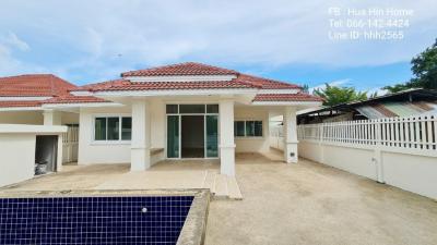 For SaleHouseHuahin, Prachuap Khiri Khan, Pran Buri : Unfurnished House Near Black Mountain Golf Course for Sale 3.5 mill