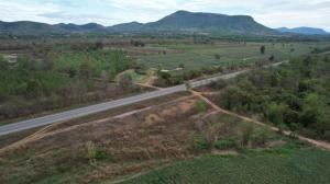 For SaleLandCha-am Phetchaburi : Vacant land next to Bypass Road 3510 Nong Ya Plong District, Phetchaburi