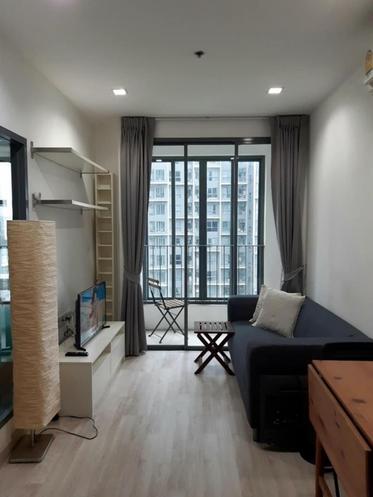 For RentCondoOnnut, Udomsuk : 🌆 Ideo mobi Sukhumvit 81 Condo for Rent & Sale🚝 Condo next to Bts On Nut ⭕️ 1 bedroom 👍 Rental fee 15,000✨ The most beautiful room, there are many rooms to choose from. Stu 1 bed 2 bed Duplex. If interested, contact Oat 🤗☎️ Tel. 0639397770📱 Add Line :