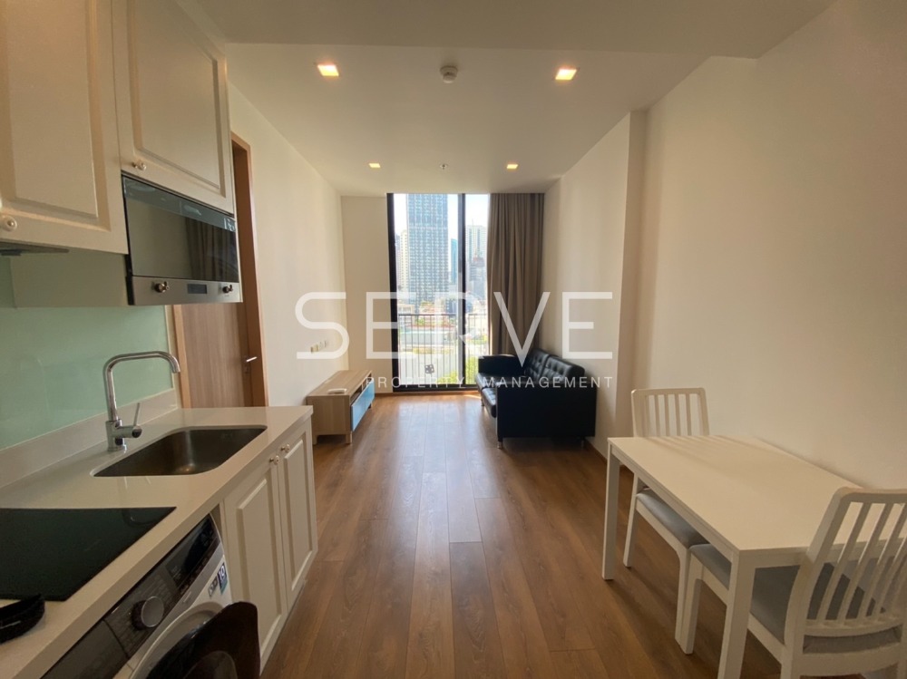 For RentCondoSukhumvit, Asoke, Thonglor : 🔥Best Price 22K🔥 - Modern Style 1 Bed Unit with Bathtub New Condo Close to BTS Phrom Phong 500 m. at Noble BE33 Condo / Condo for Rent