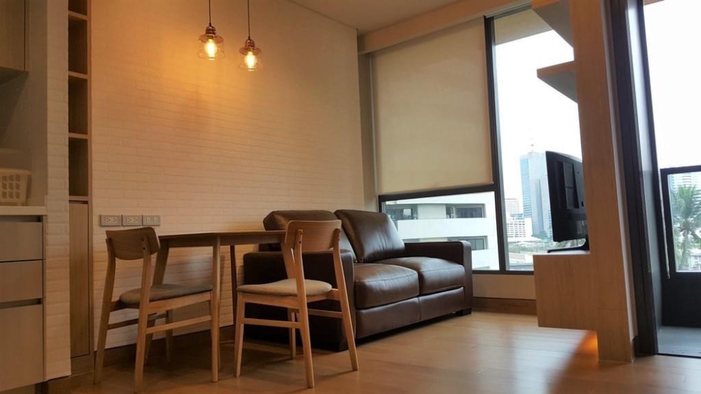 ให้เช่าคอนโดสุขุมวิท อโศก ทองหล่อ : Condo for rent The Lumpini 24