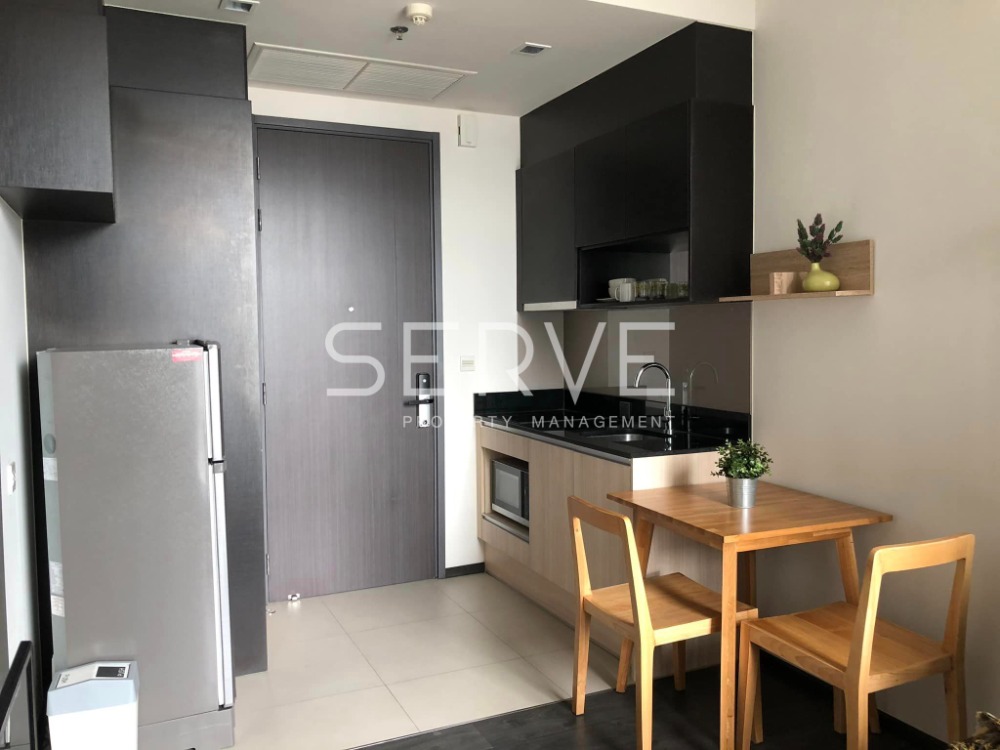 For RentCondoSukhumvit, Asoke, Thonglor : 1 Bed with in Asoke Area Unit on High Fl. 15+ BTS Asok 250 m. & MRT Sukhumvit 200 m. at Edge Sukhumvit 23 Condo / For Rent