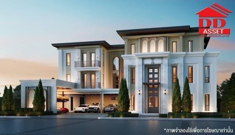 For SaleHousePattanakan, Srinakarin : Cinq Royal Krungthep kreetha Sank Royal Krungthep Kreetha, a 3-storey luxury detached house project, super luxury level with a lift.