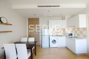 For RentCondoSukhumvit, Asoke, Thonglor : 1 Bed with Bathtub fully furnished Good location @BTS Ekkamai / Condo For Rent