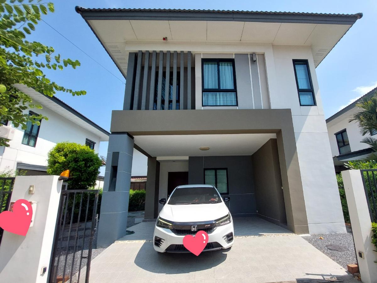 For RentHousePhutthamonthon, Salaya : 2 storey detached house for rent 53 square wa. Located on Phutthamonthon Sai 3 Road, near Homproe Petchkasem, Big C for rent 35,000/month.