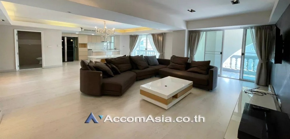 ขายคอนโดสุขุมวิท อโศก ทองหล่อ : 3 Bedrooms Condominium for Sale in Sukhumvit, Bangkok near BTS Phrom Phong at Royal Castle (AA28025)